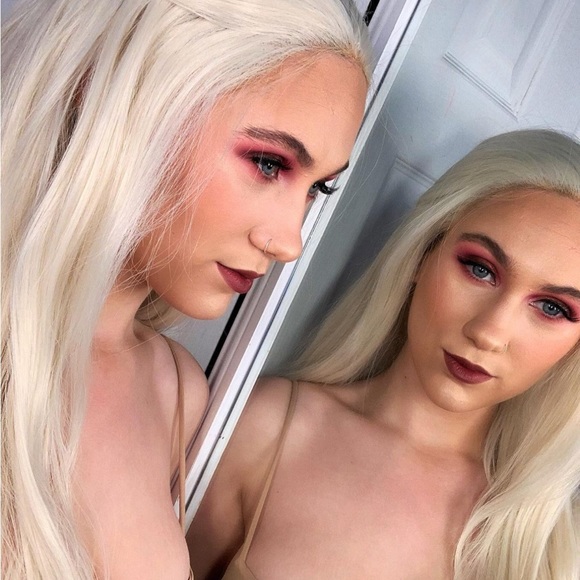 🧞♂️LE🧞♂️MAC Aladdin Collection Matte Lipstick- Rajah - Picture 9 of 16